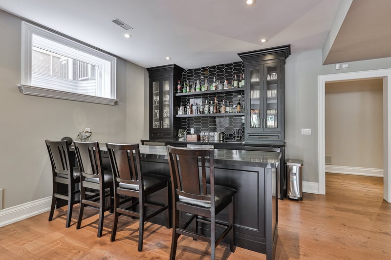 Luxury estate at 1257 Tecumseh Park Drive, Mississauga, ON — photo 31