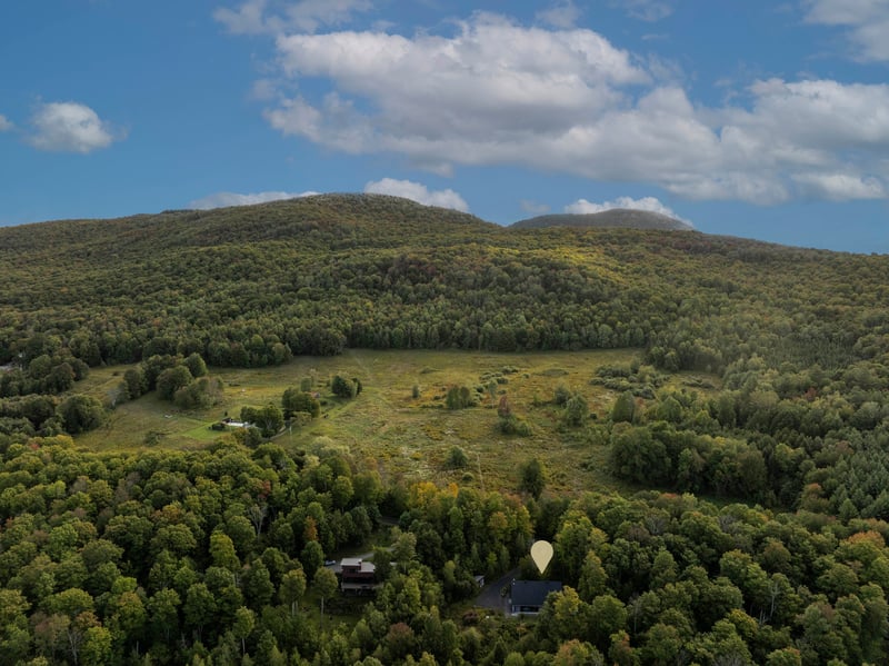 Luxury estate at 143 Chemin Schoolcraft, Mansonville, QC — photo 4
