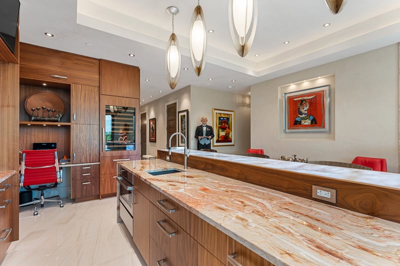 Luxury estate at 2245 Abbott Street, Kelowna, BC — photo 14