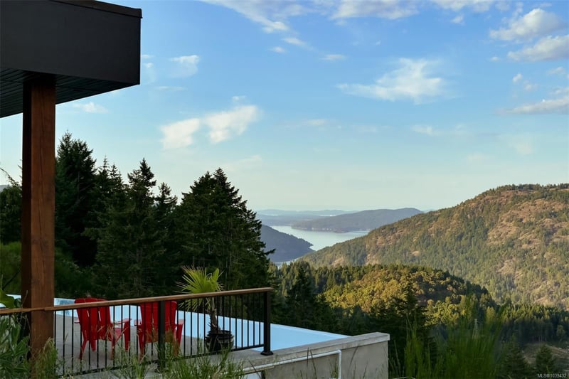 Luxury estate at 3979 Goldstream Heights Drive, Shawnigan Lake, BC — photo 32