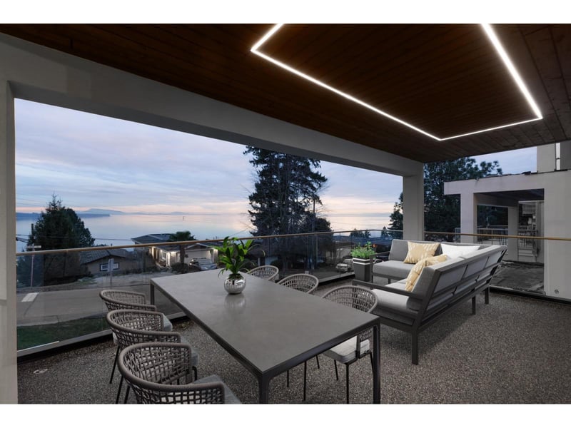 Luxury estate at 14799 Oxenham Avenue, White Rock, BC — photo 13