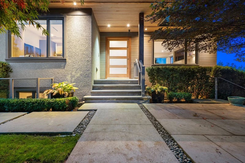 Luxury estate at 990 Jefferson Avenue, West Vancouver, BC — photo 24