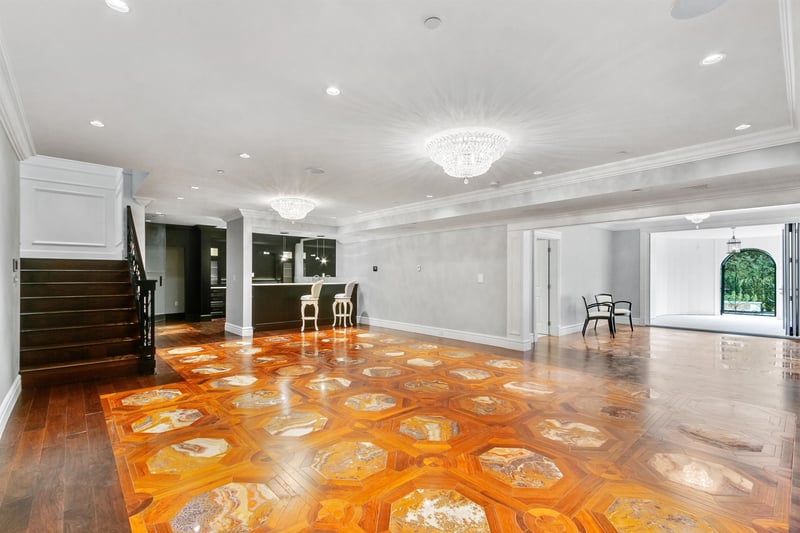 Luxury estate at 735 Saint Andrews Road, West Vancouver, BC — photo 20