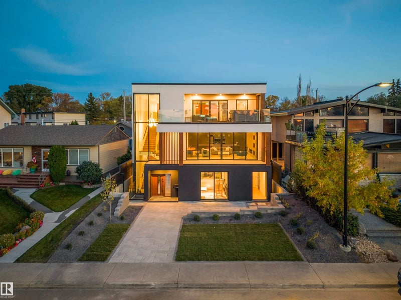 Luxury estate at 8915 Strathearn Drive NW, Edmonton, AB — photo 1