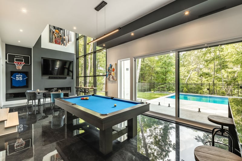 Luxury estate at 757 Rue des Chardonnerets, Mont-Saint-Hilaire, QC — photo 40