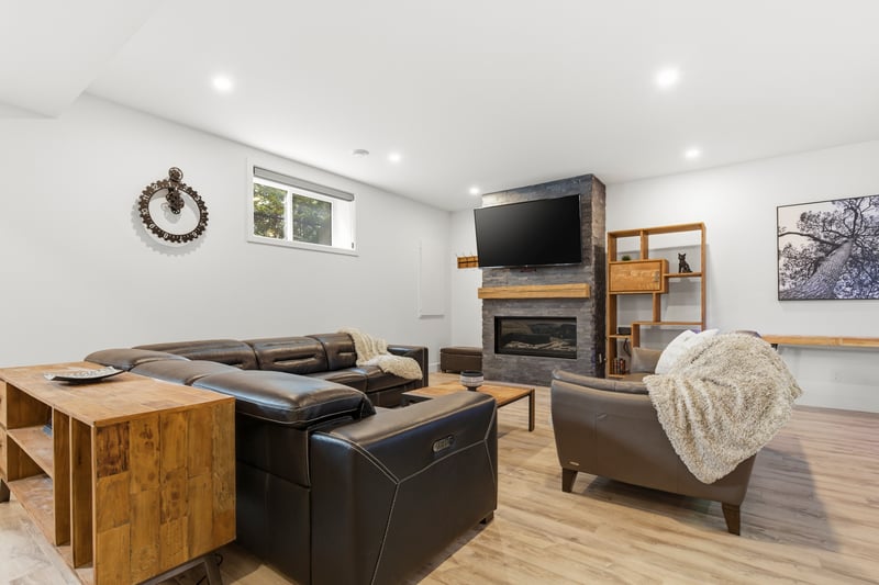 Luxury estate at 220 Jeanne-Servignan, Carignan, QC — photo 13