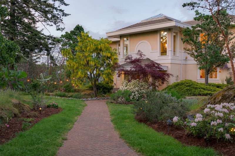 Luxury estate at 4699 Kerryview Drive, Victoria, BC — photo 39