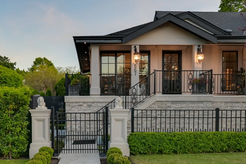 Luxury estate at 867 Victoria Avenue, Victoria, BC — photo 2