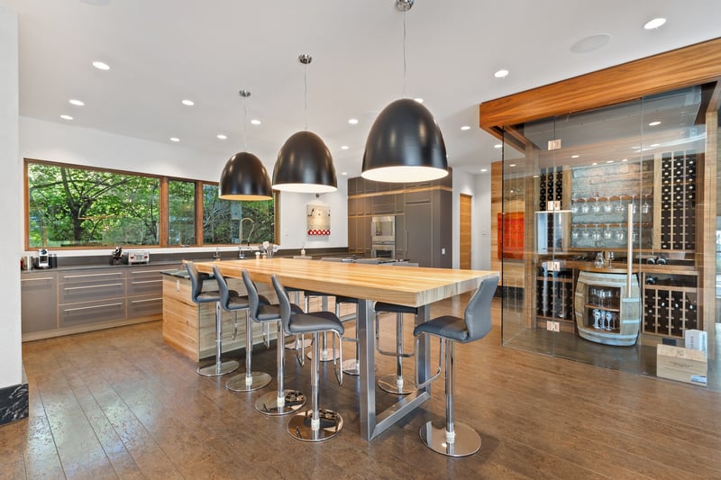 Luxury estate at 4896 Lakeshore Road, Kelowna, BC — photo 17