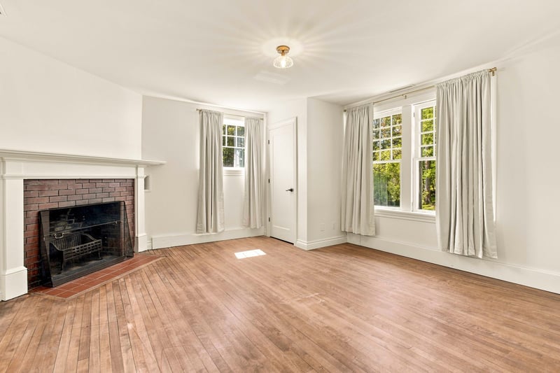 Luxury estate at 427 Rue Victoria, Sherbrooke, QC — photo 15