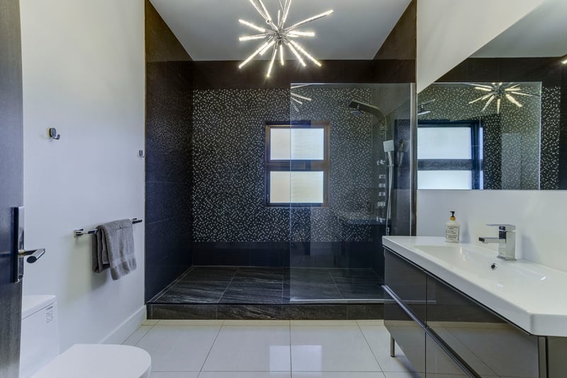 Luxury estate at 43 Rue des Cardinaux, Orford, QC — photo 48