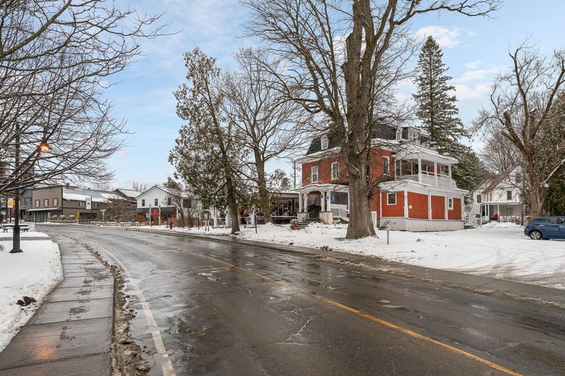 Luxury estate at 30 Rue Principale Sud, Sutton, QC — photo 25