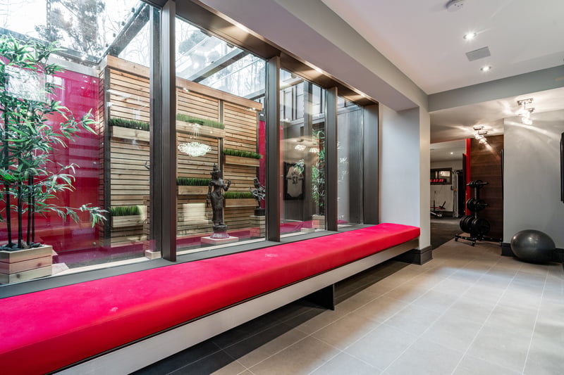 Luxury estate at 123 Kenollie Avenue, Mississauga, ON — photo 49