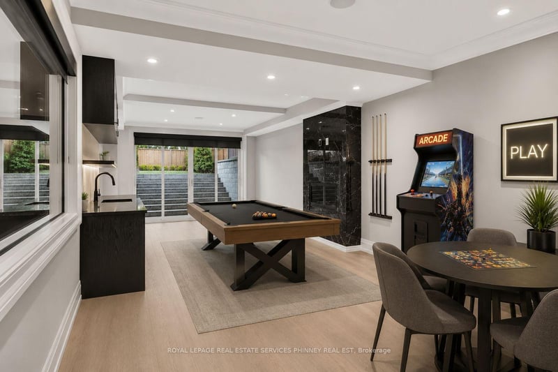 Luxury estate at 533 Carson Lane, Oakville, ON — photo 43