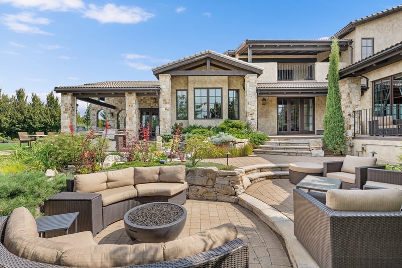 Luxury estate at 4303 Takla Road, Kelowna, BC — photo 32