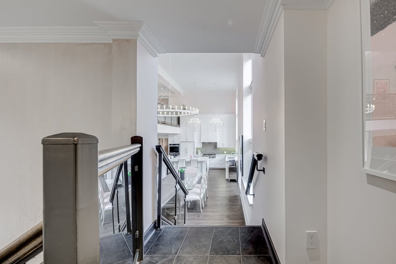 Luxury estate at 397 King Street West unit 215, Dundas, ON — photo 4