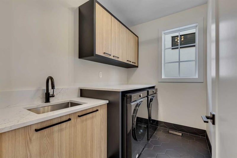 Luxury estate at 342 Normandy Drive Southwest, Calgary, AB — photo 18