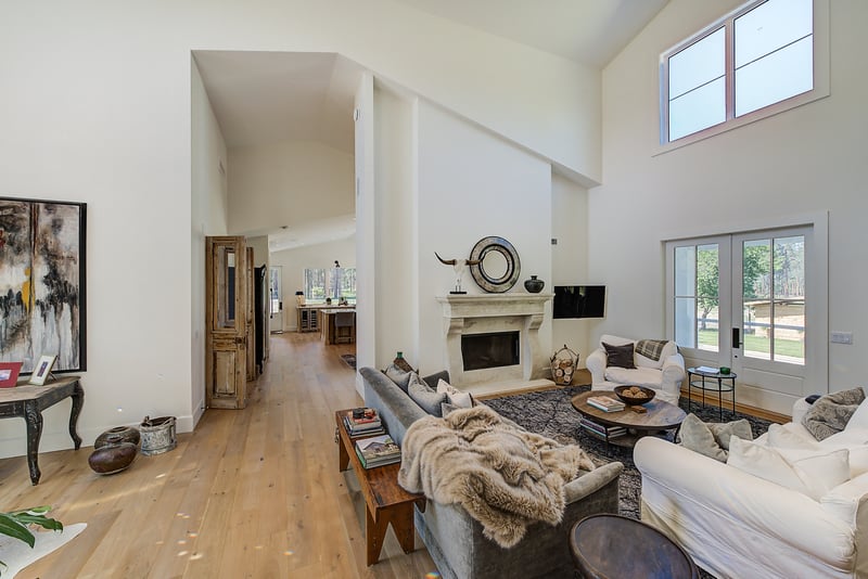 Luxury estate at 4510 Stewart Road East, Kelowna, BC — photo 7