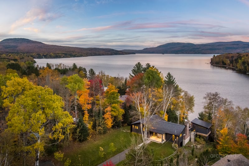 5-bedroom luxury home in 183 Chemin St Guillaume #180, Saint-Donat-de-Montcalm, QC