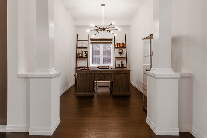 Luxury estate at 102 Greenwich Avenue, Hamilton, ON — photo 18