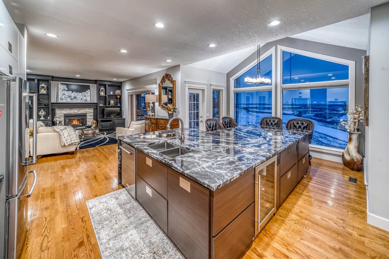 Luxury estate at 158 Gleneagles View, Cochrane, AB — photo 13