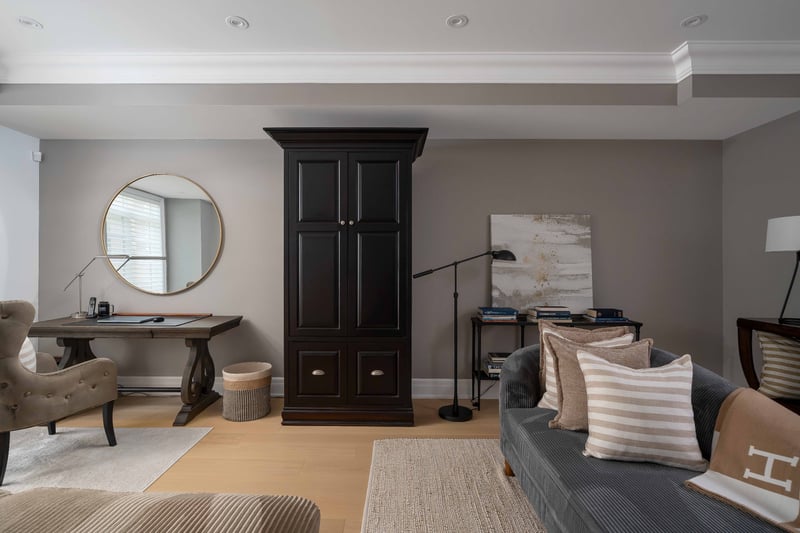 Luxury estate at 253 Hanover Street, Oakville, ON — photo 29