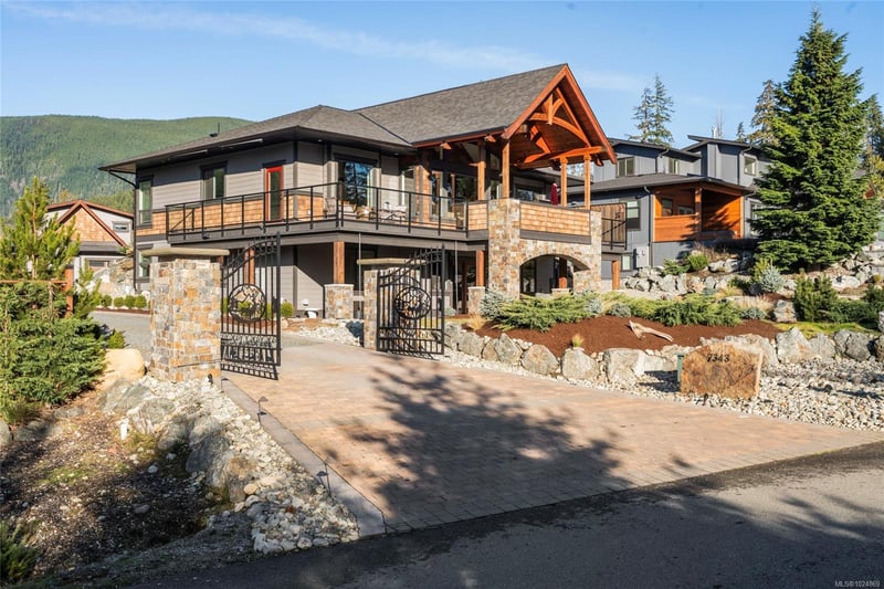 Luxury estate at 7343 Lakefront Place, Lake Cowichan, BC — photo 5