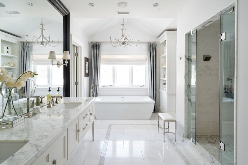 Luxury estate at 245 Winterborne Gate, Mississauga, ON — photo 7