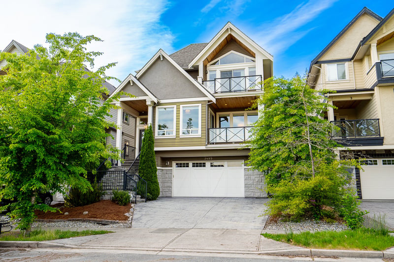 Luxury estate at 3485 Wales Avenue, Coquitlam, BC — photo 2