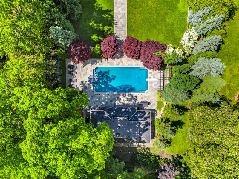 Luxury estate at 113 Maple Grove Drive, Oakville, ON — photo 43