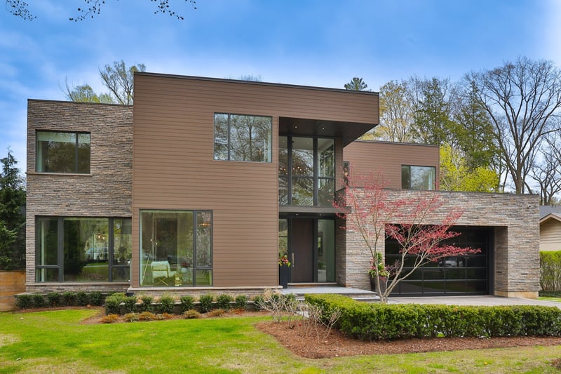 Luxury estate at 1102 Crestview Street, Oakville, ON — photo 3