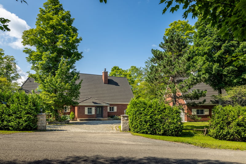 Luxury estate at 1087 Chemin Dunant Nord, Sainte-Anne-des-Lacs, QC — photo 3