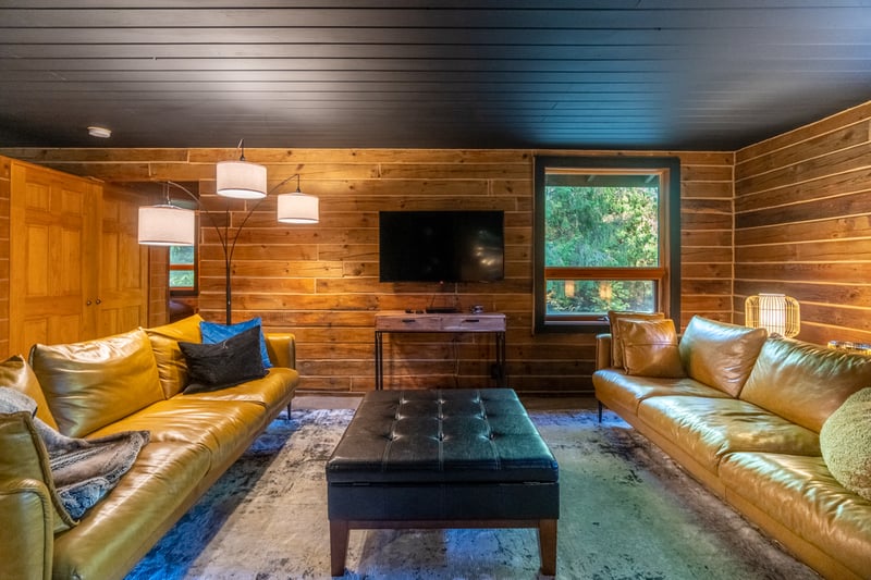 Luxury estate at 1374 Purbrook Road, Bracebridge, ON — photo 7