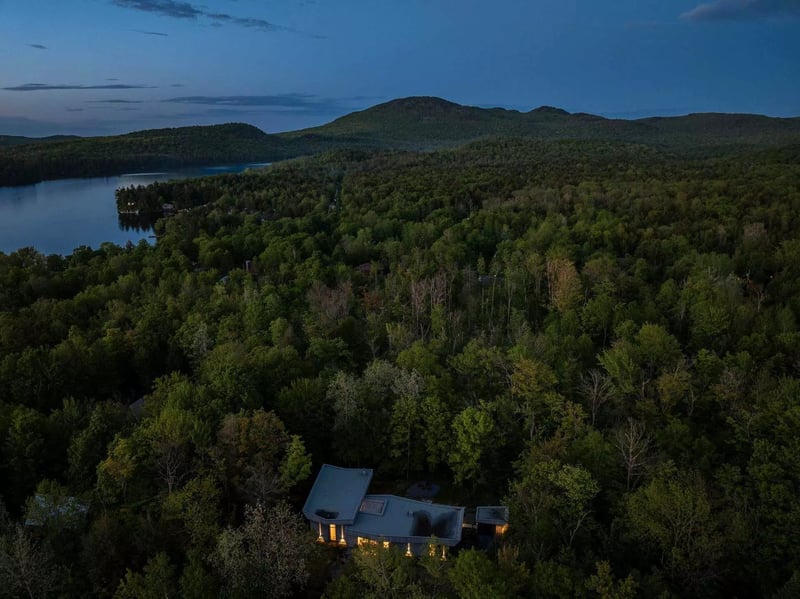 Luxury estate at 15 Chemin du Hibou, Eastman, QC — photo 51