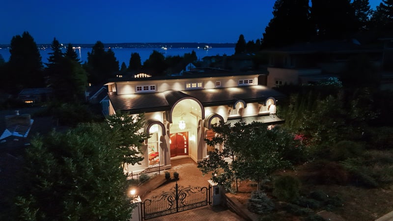 Luxury estate at 2540 Mathers Avenue, West Vancouver, BC — photo 3