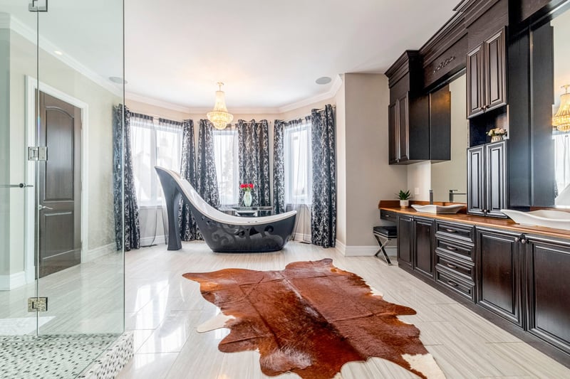 Luxury estate at 740 Rue des Châtaigniers, Boucherville, QC — photo 17