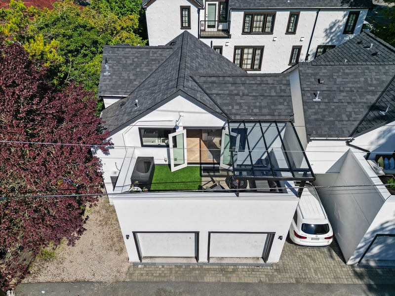 Luxury estate at 4921 Larch Street, Vancouver, BC — photo 33