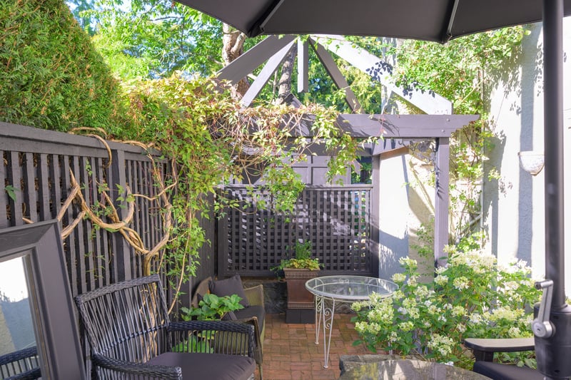Luxury estate at 1517 Maud Street, Victoria, BC — photo 49