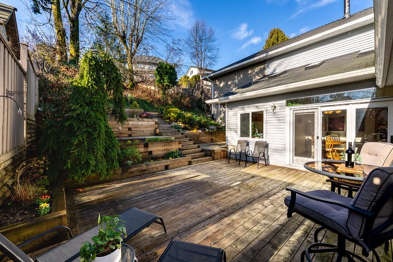Luxury estate at 408 Riverview Crescent, Coquitlam, BC — photo 9