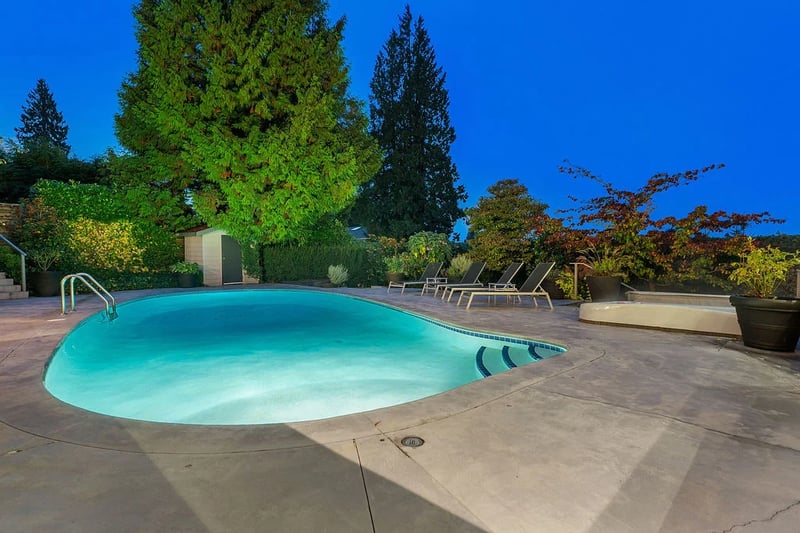 Luxury estate at 990 Jefferson Avenue, West Vancouver, BC — photo 27