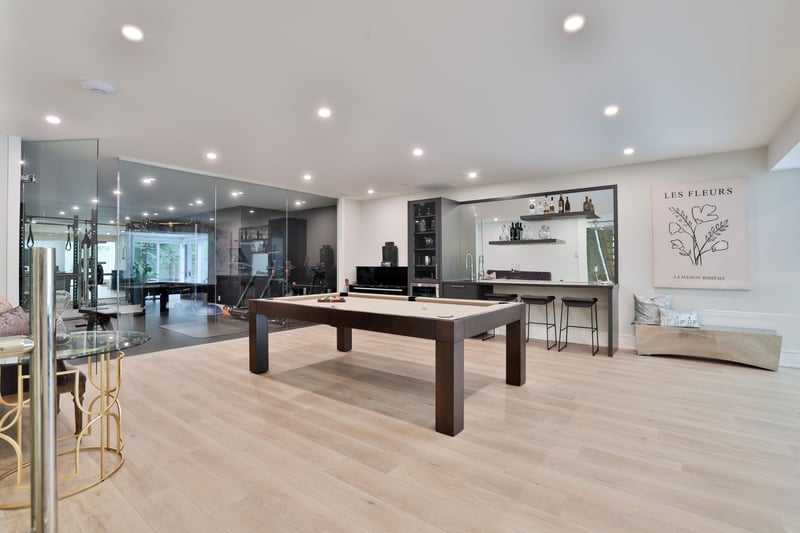Luxury estate at 1102 Crestview Street, Oakville, ON — photo 37