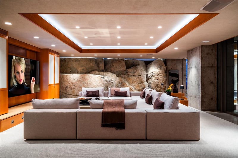 Luxury estate at West Bay, West Vancouver, BC — photo 21