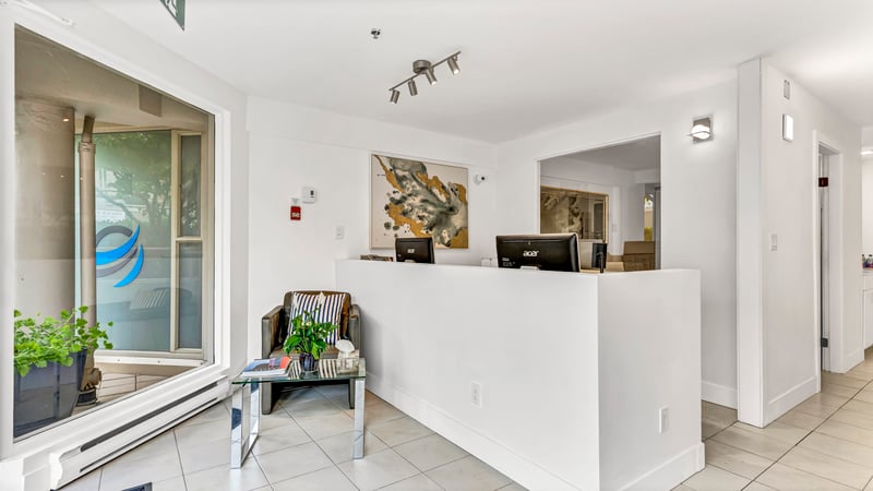Luxury estate at 103 - 2433 Bellevue Avenue, West Vancouver — photo 4