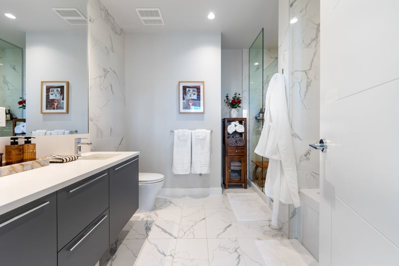 Luxury estate at 530 3 Street Southeast, Calgary, AB — photo 15