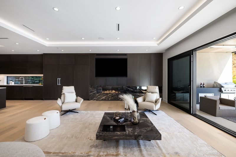 Luxury estate at 449 Hillcrest Street, West Vancouver, BC — photo 14