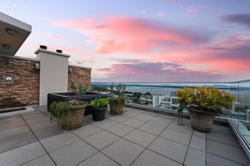 Luxury estate at PH2 1473 Johnston Road, White Rock, BC — photo 28