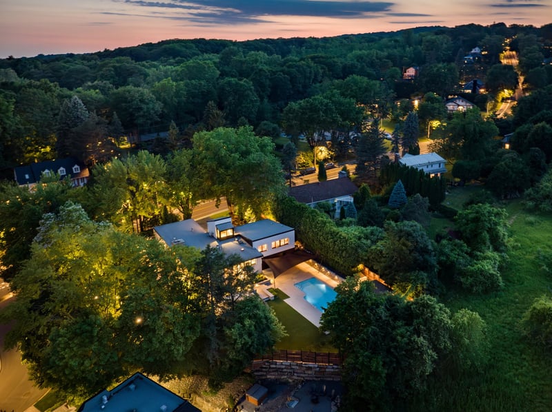 Luxury estate at 1970 Rue du Sommet-Trinité, St-Bruno-de-Montarville, QC — photo 32