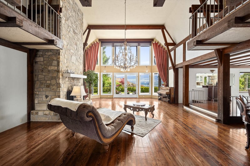 Luxury estate at 3105 Thacker Drive, West Kelowna, BC — photo 5
