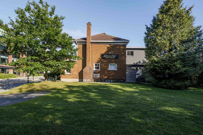Luxury estate at 820 Rue Principale Ouest, Magog, QC — photo 6