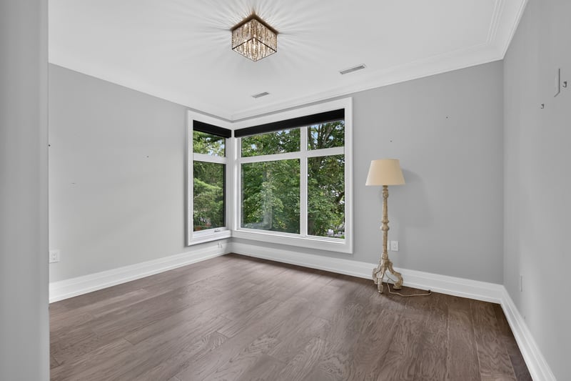 Luxury estate at 533 Carson Lane, Oakville, ON — photo 22